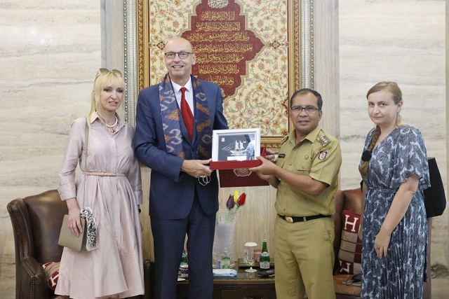 Kagum Pariwisata Makassar, Menarik Dubes Republik Ceko Temui Wali Kota Danny